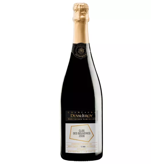 Bottiglia di Champagne Duval-Leroy Clos des Bouveries 2006, etichetta nera e oro, vista frontale