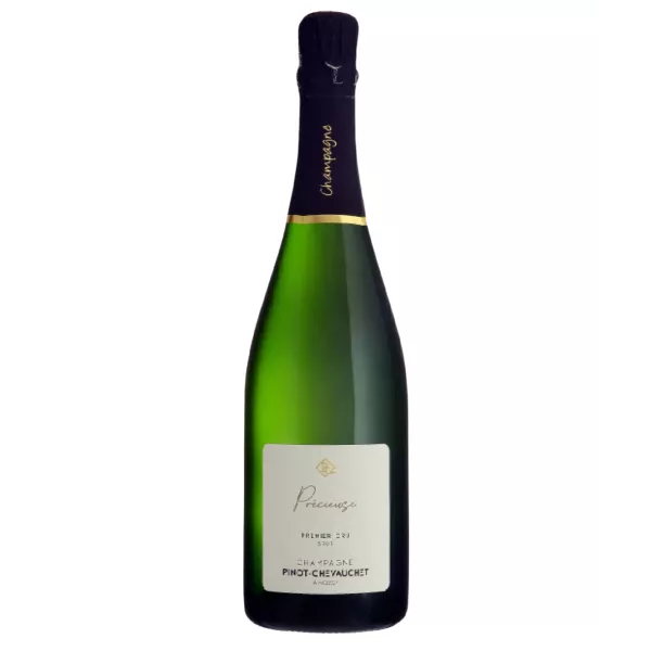 Bottiglia di Champagne Pinot Chevauchet Précieuse, etichetta bianca e tappo nero, vista frontale