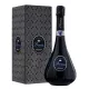 Bottiglia di Champagne De Venoge Princes Blanc de Noirs in un elegante decanter