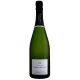 Champagne LEBEAU-BATISTE Brut Tradition - Elegante bottiglia di champagne frizzante in un ambiente raffinato.