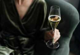 Champagne Valentin Leflaive: Tradizione e Terroir Eccezionali