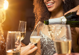 Perché lo champagne è la scelta perfetta per ogni amante del vino?